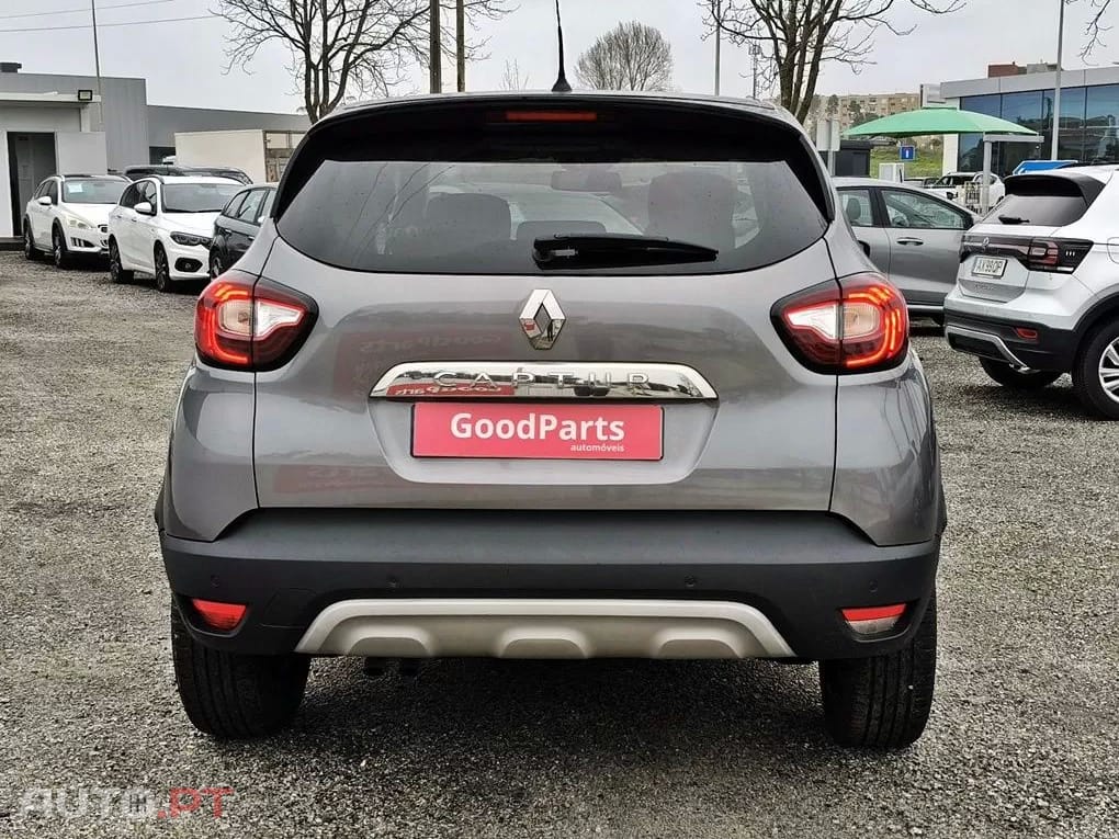 Renault Captur 1.3 TCe Exclusive
