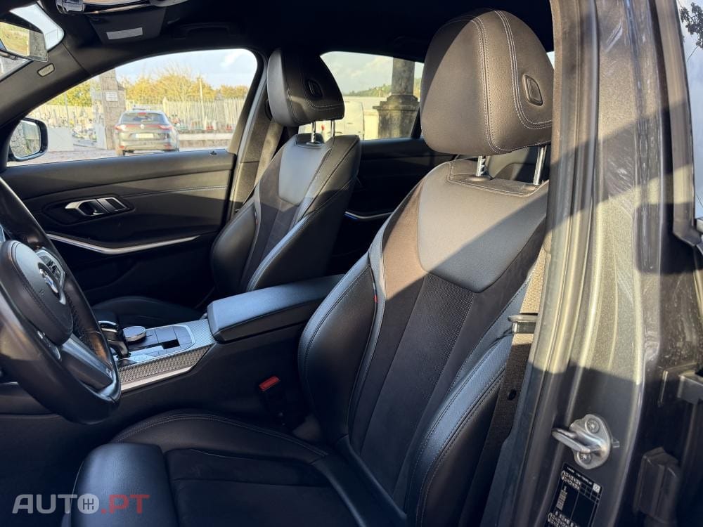 BMW 330 e Pack M Auto