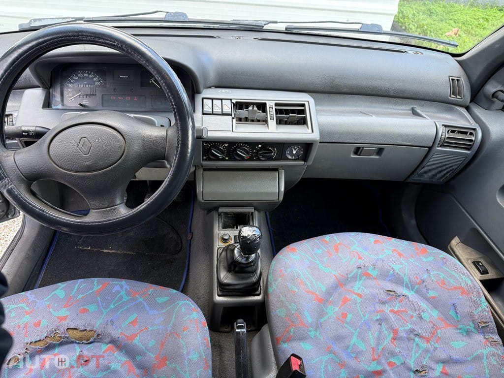 Renault Clio 1.9 D Manager