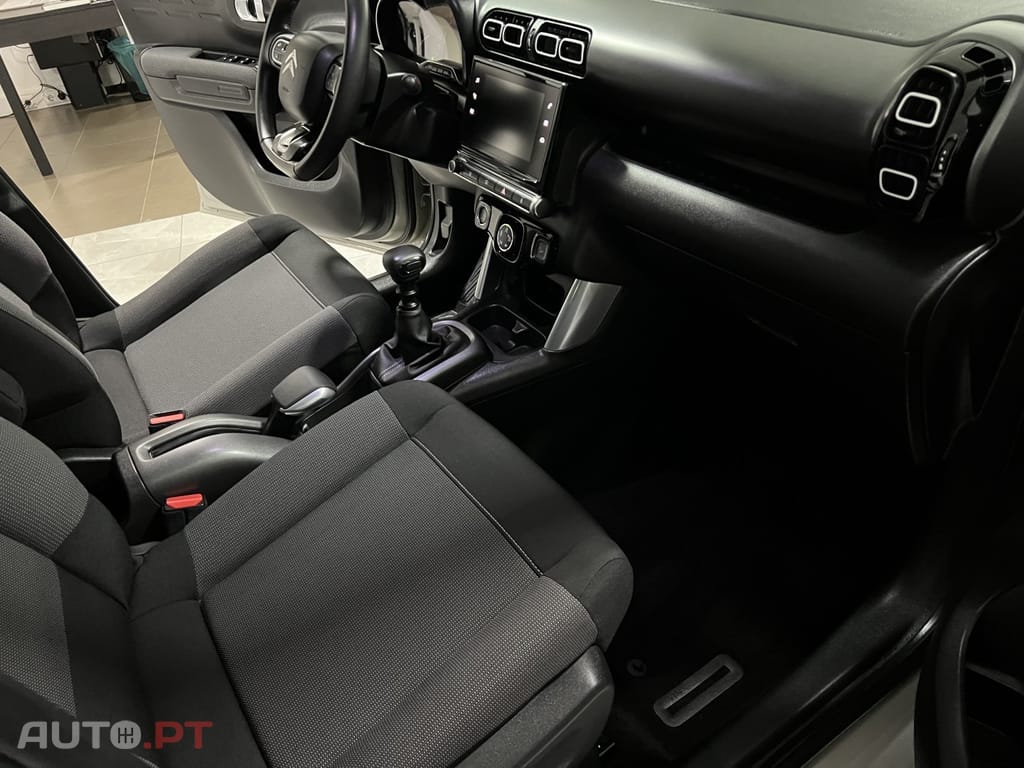 Citroen C3 Aircross PureTech 110 Stop & Start OPF SHINE