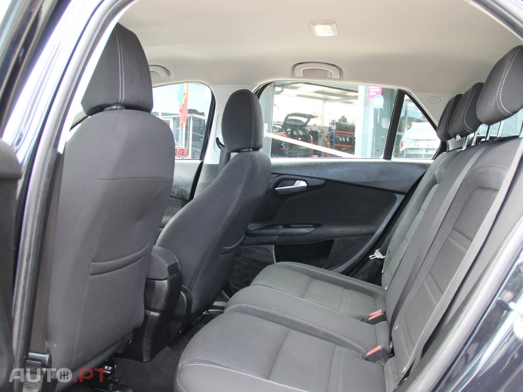 Fiat Tipo 1.3 M-Jet Easy