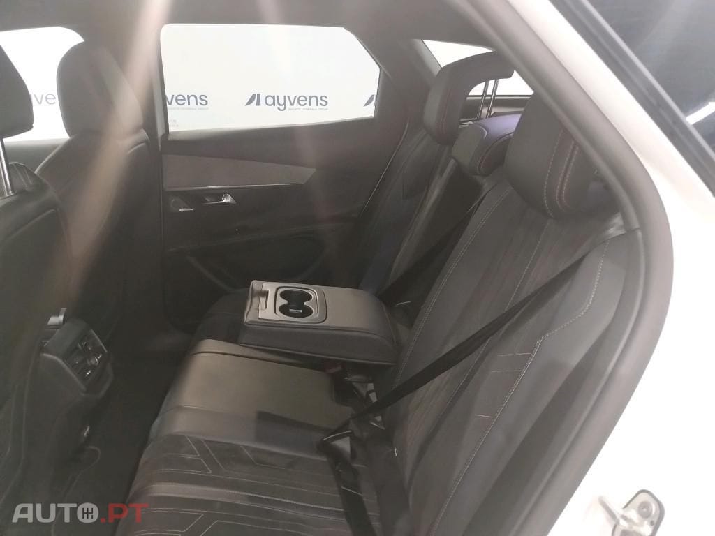 Peugeot 3008 1.5 BlueHDi GT EAT8