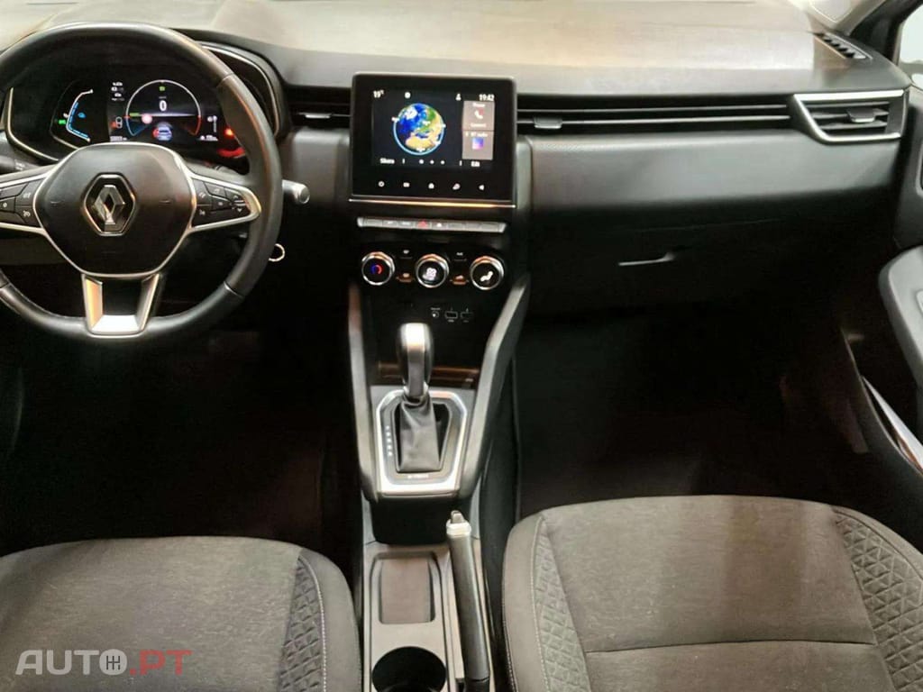 Renault Clio 1.6 E-Tech Intens