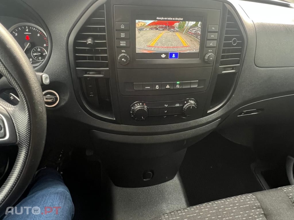 Mercedes-Benz Vito Outro