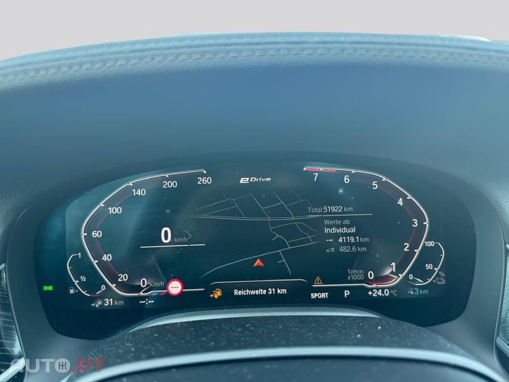 BMW 745 e M Sport I.V.A DEDUTIVEL 
