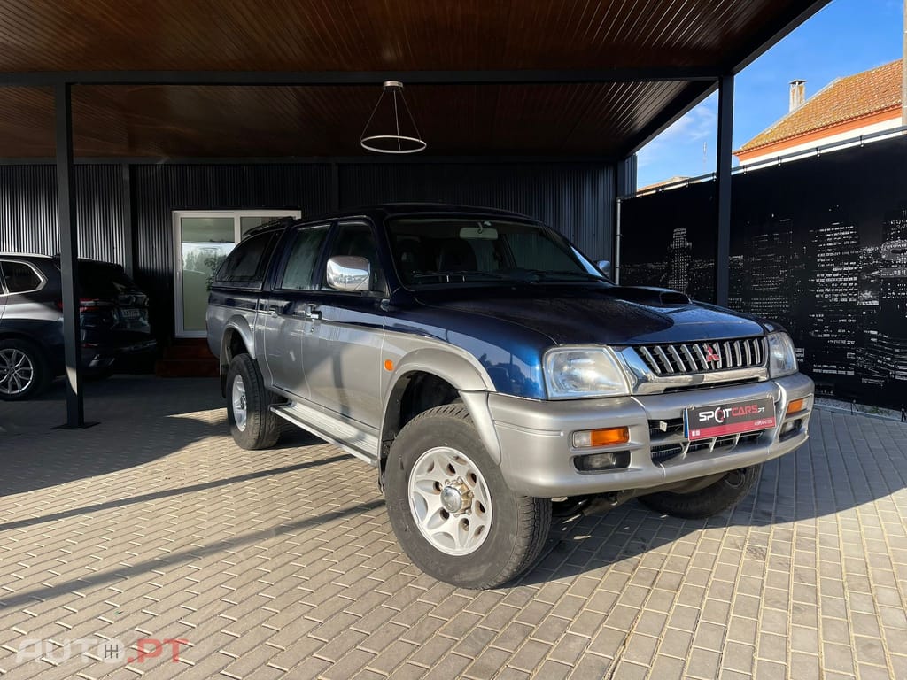 Mitsubishi L200 2.5 TD Strakar Sport CD