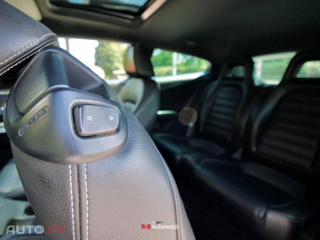 Volkswagen Scirocco 2.0 TDI Sport DSG