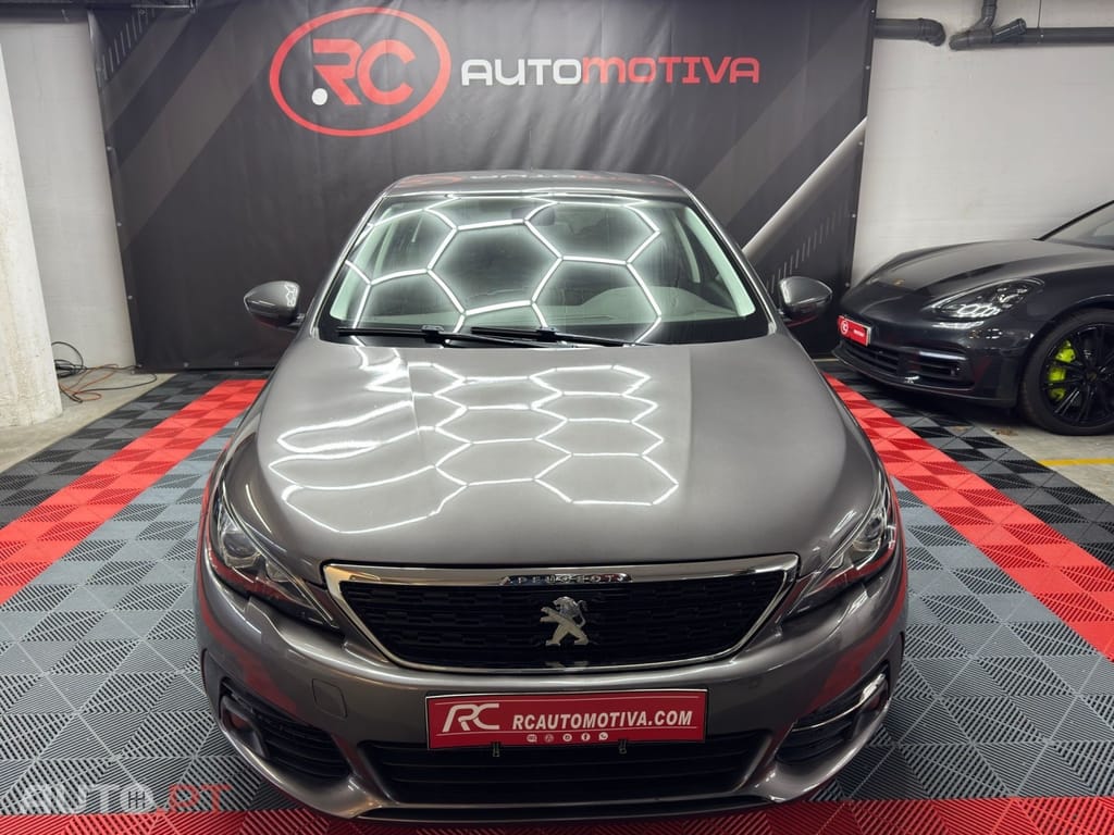Peugeot 308 1.5 BlueHDi Allure EAT8