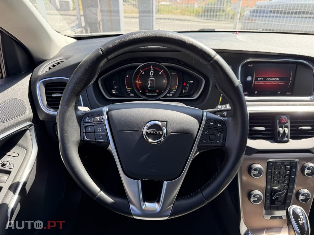 Volvo V40 Cross Country 2.0 D2 Plus Geartronic