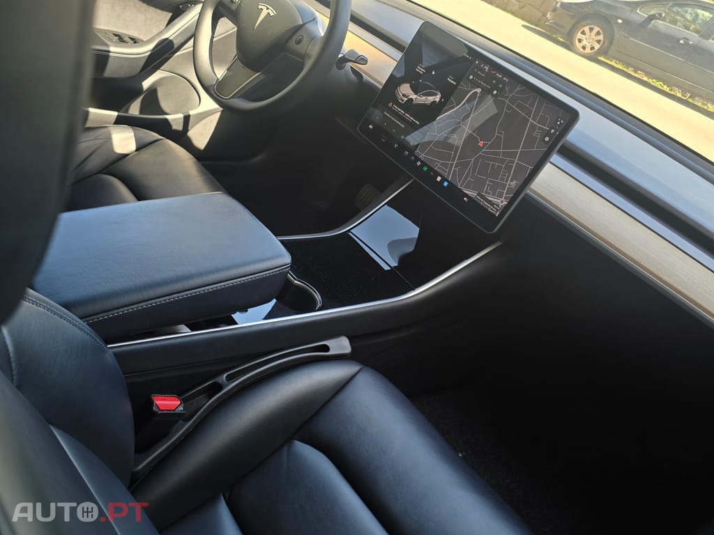 Tesla Model 3 Standard Range Plus