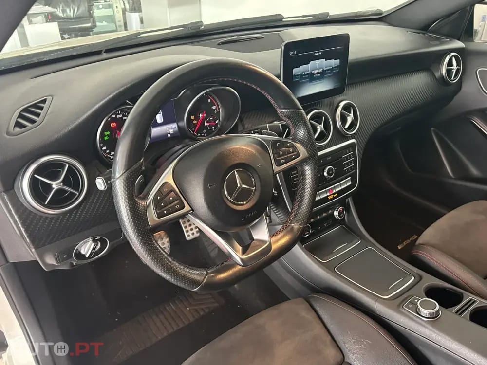 Mercedes-Benz A 180 d 7G-DCT AMG Line