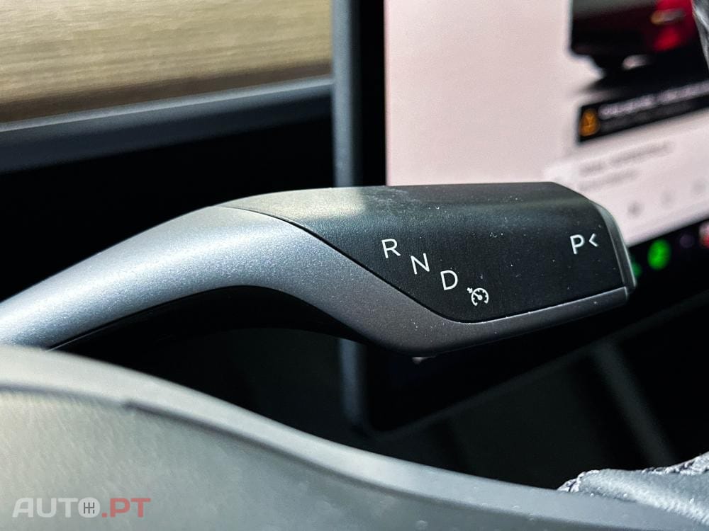 Tesla Model Y Long Range RWD
