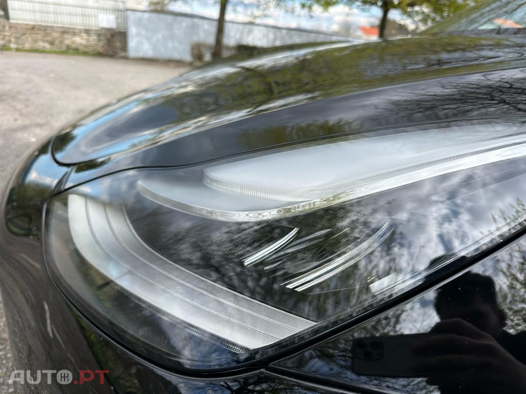 Tesla Model 3 Long Range Tração Integral