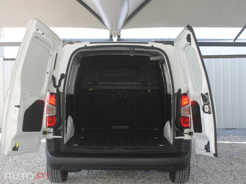 Opel Combo 1.5 102 Cv L1H1 Enjoy (IVA Dedutível)