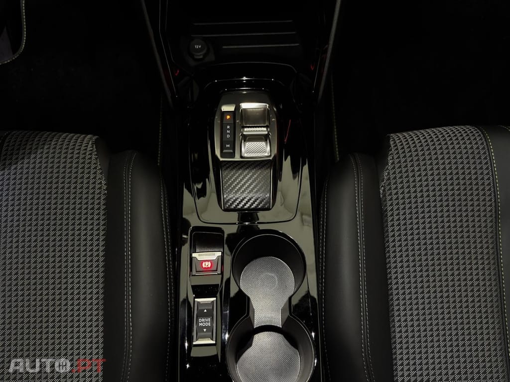 Peugeot 2008 1.2 PureTech GT Pack EAT8