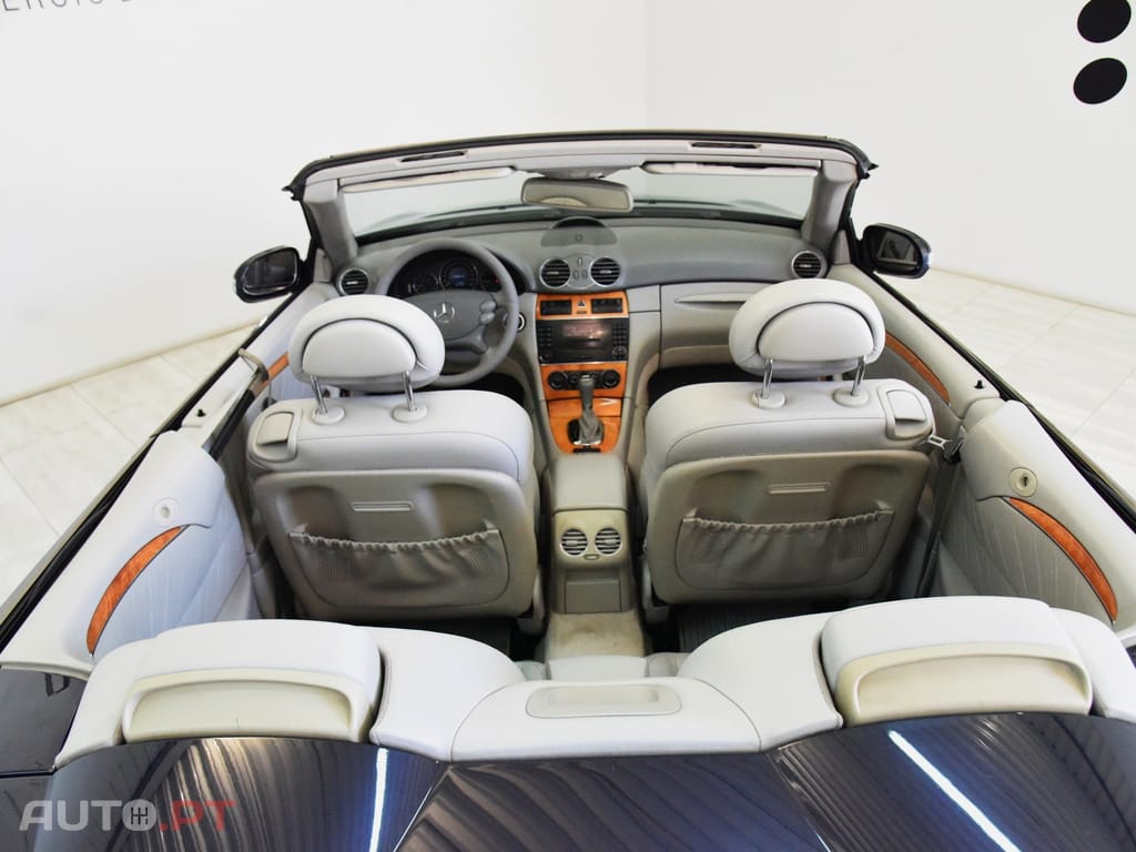 Mercedes-Benz CLK 200 K Elegance Aut.