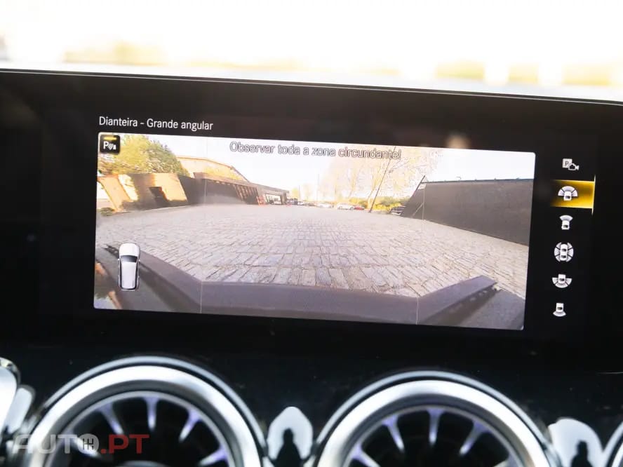 Mercedes-Benz EQB 300 4Matic AMG Line