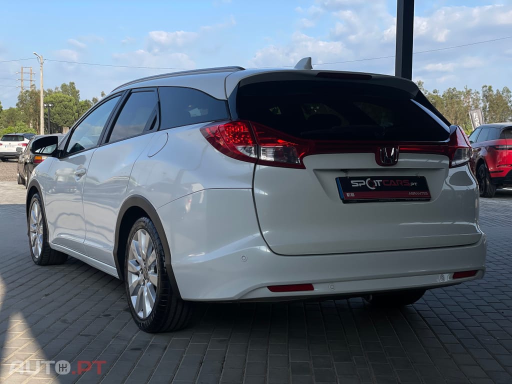 Honda Civic Tourer 1.6 i-DTEC Sport Navi