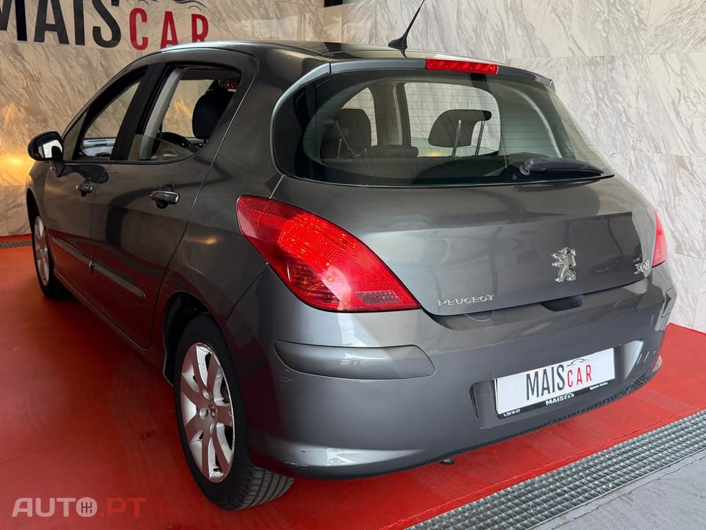 Peugeot 308 1.4 16V Executive