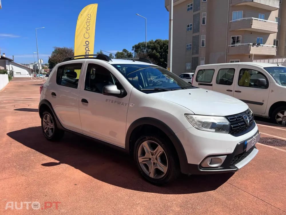 Dacia Sandero 0.9 TCe LPG Stepway Celebration