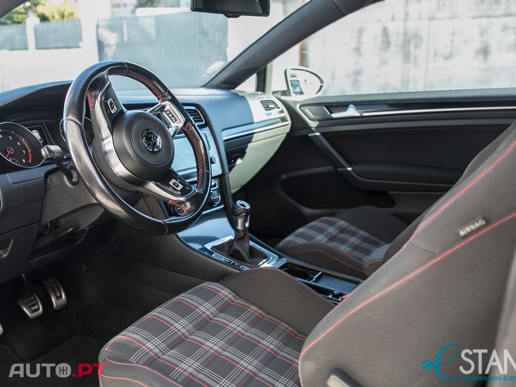 Volkswagen Golf 7 GTI Performance 230cv