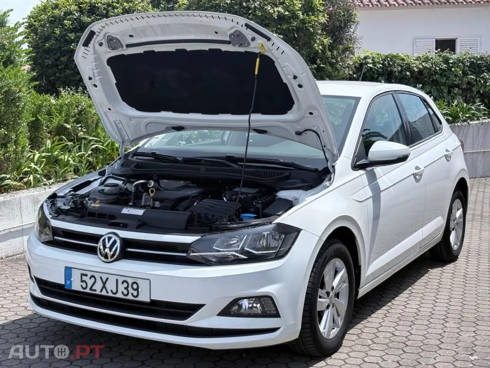 Volkswagen Polo 1.0 Confortline