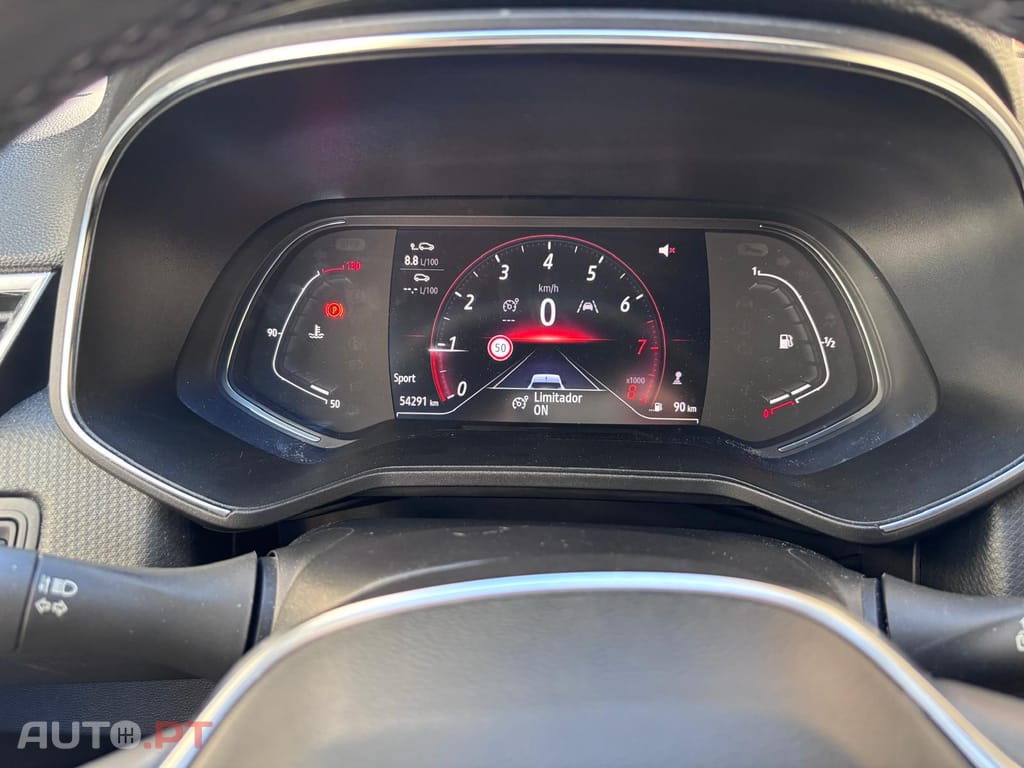 Renault Clio Exclusive 1.0