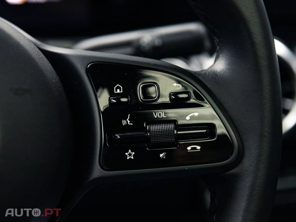 Mercedes-Benz GLA 250 e 8G-DCT Progressive