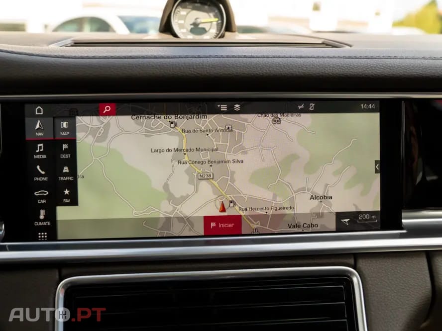 Porsche Panamera 4 E-Hybrid Platinum Edition