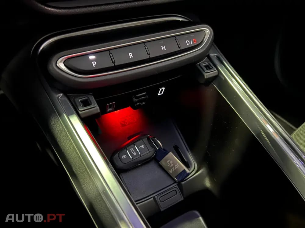 Fiat 600e 54 kWh (RED)