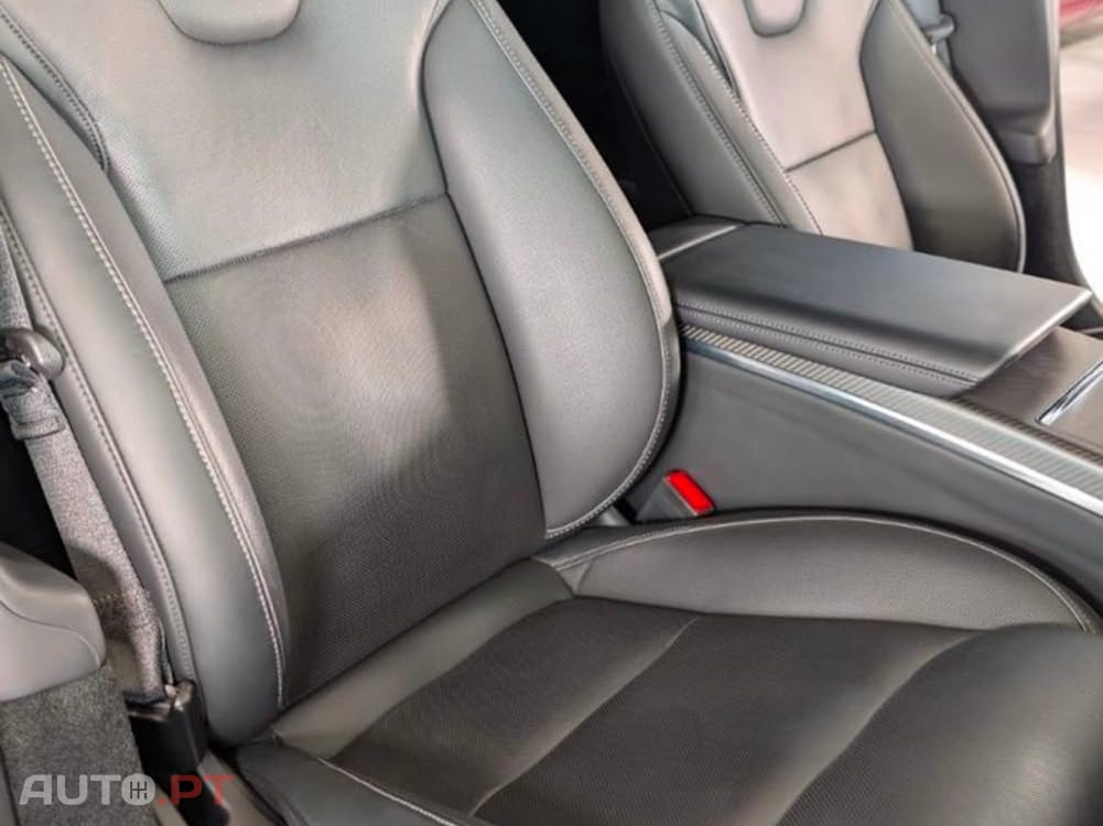 Tesla Model S Plaid AWD