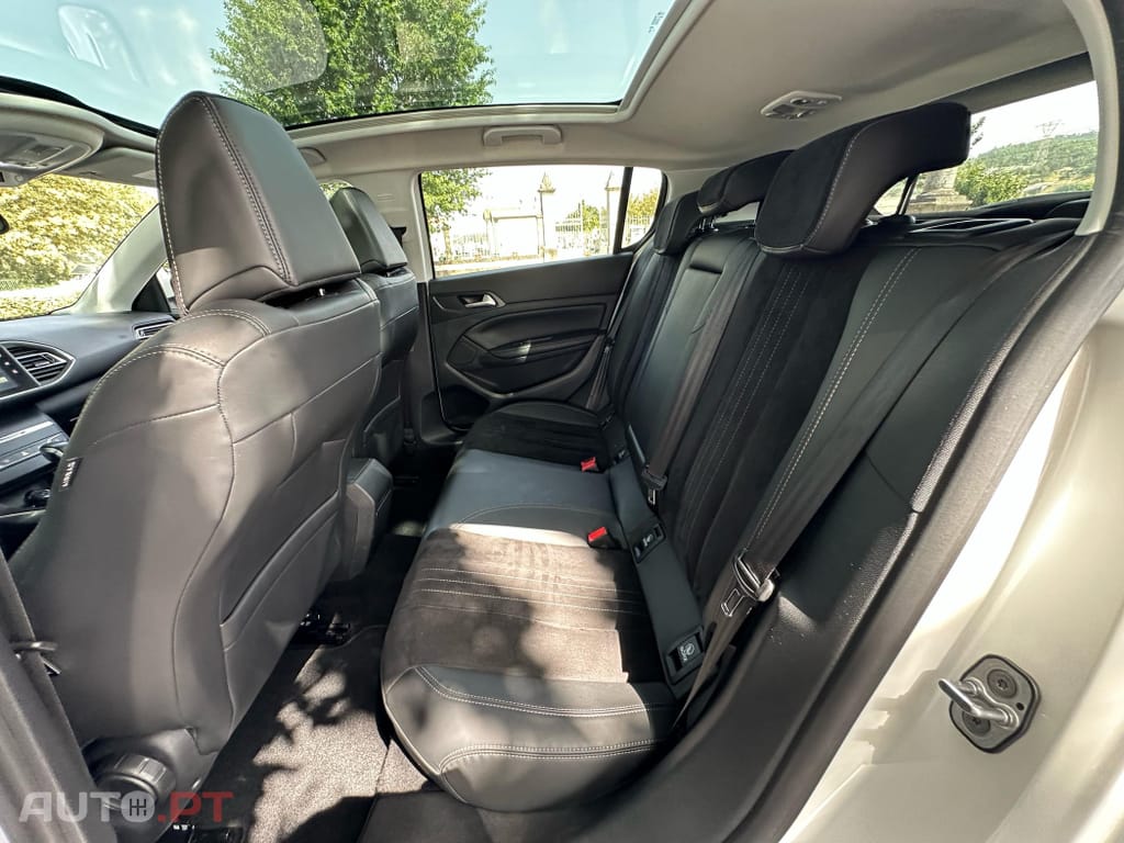 Peugeot 308 1.2 PureTech GT Line EAT6