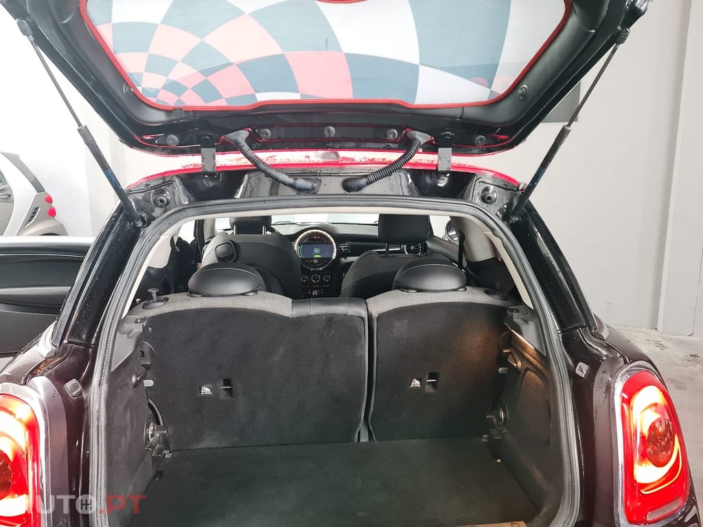 MINI Cooper D