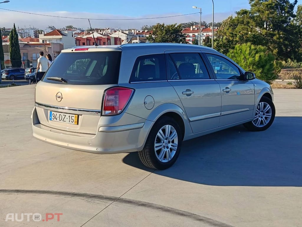 Opel Astra Caravan 1.7 CDTi Cosmo Plus