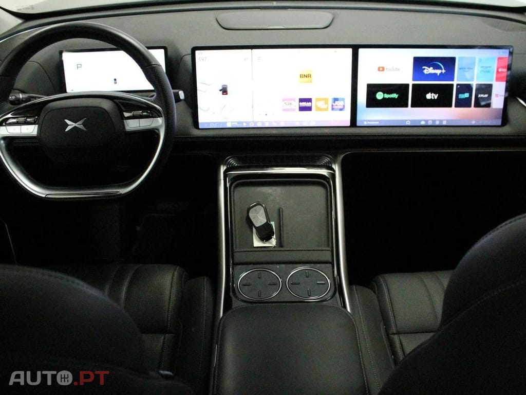 XPeng G9 78.2 kWh Standard Range