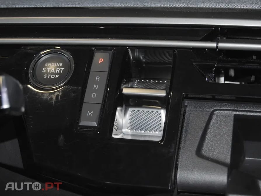 Peugeot 5008 1.2 Hybrid Allure e-DCS6