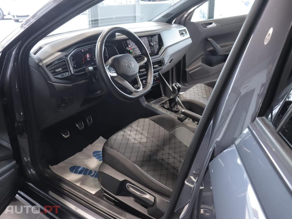 Volkswagen Taigo 1.0 TSI R-Line