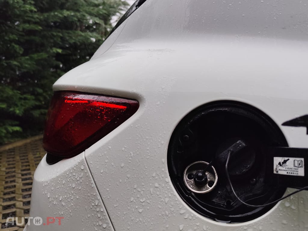 Renault Clio 0.9 TCE limited GPL