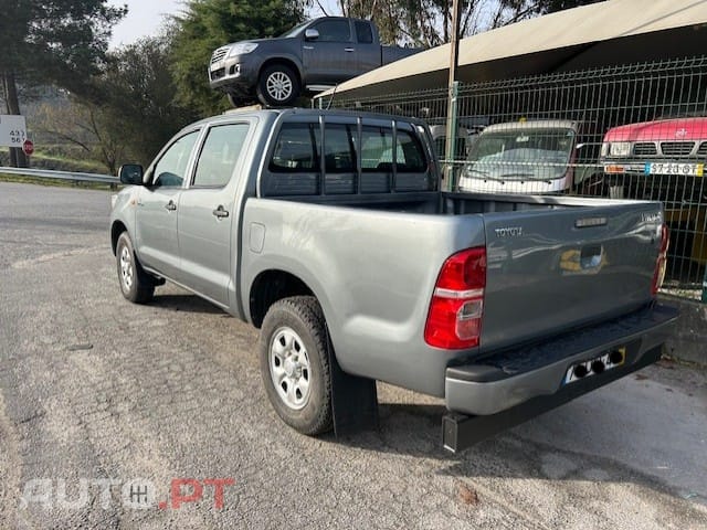 Toyota Hilux 4x4 2.5D-4D