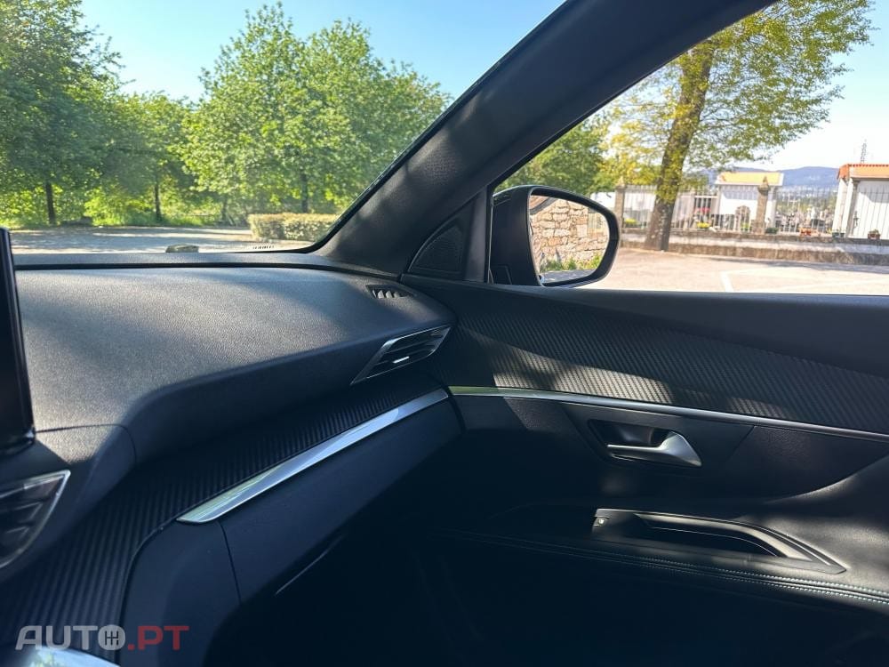 Peugeot 5008 1.5 BlueHDi Allure Pack EAT8