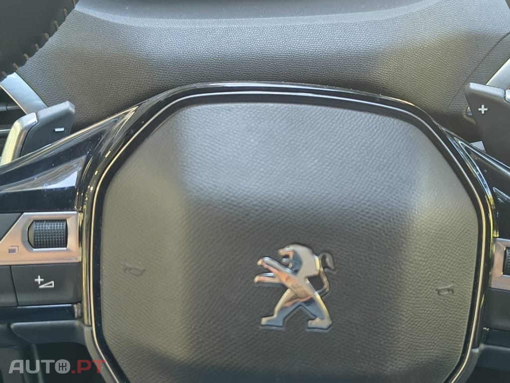 Peugeot 3008 1.2 PureTech Allure Pack EAT8