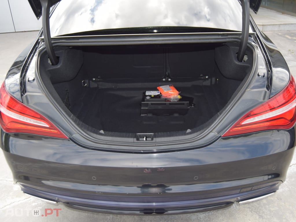 Mercedes-Benz CLA 200 d EDITION