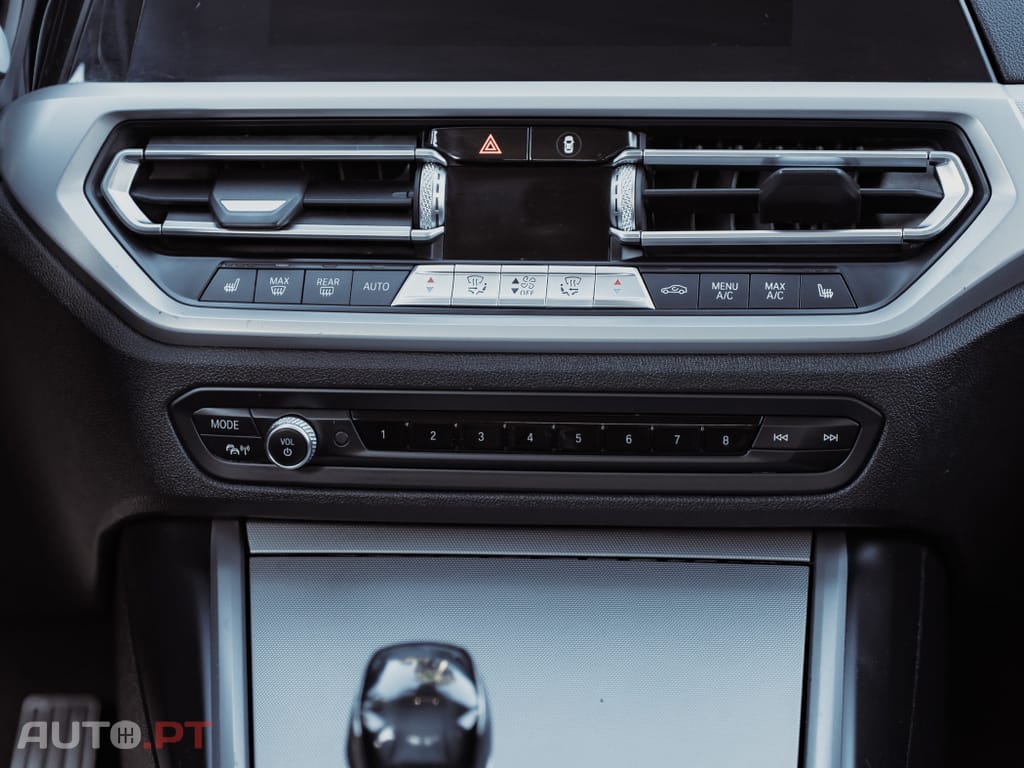 BMW 318 d Line Sport Auto