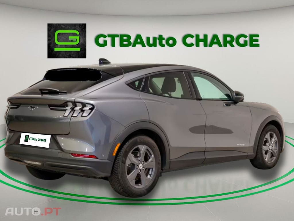 Ford Mustang Mach-E 75,7 kWh  I.V.A DEDUTIVEL
