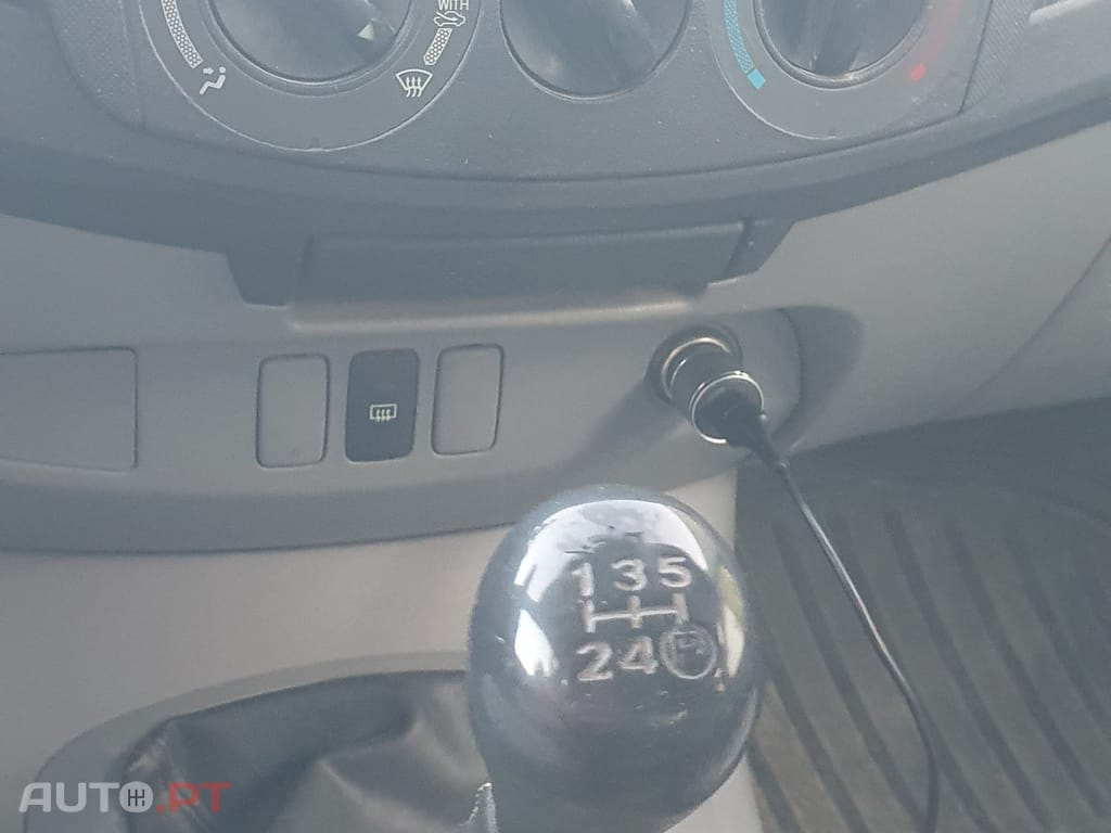 Toyota Hilux 2.5 D 4D 4x2