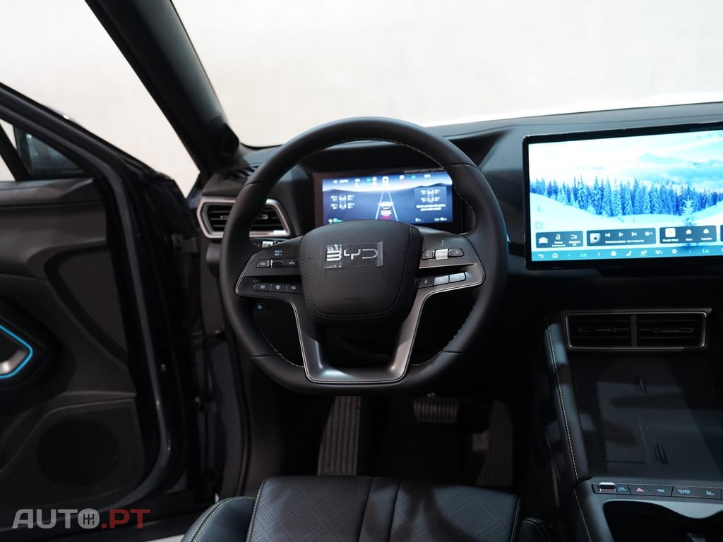 BYD Atto 2 1.5 DM-i Boost