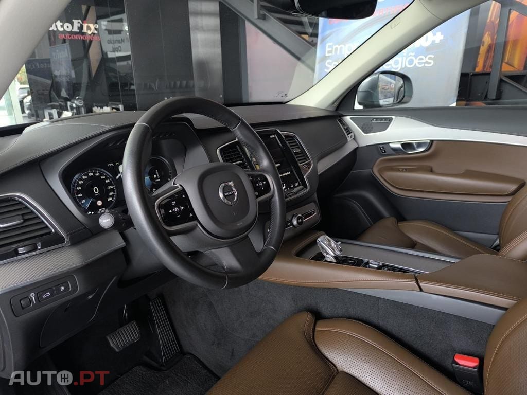 Volvo XC90 2.0 T8 PHEV Inscription Expression AWD