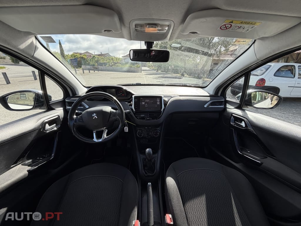 Peugeot 208 1.6 e-HDi Active