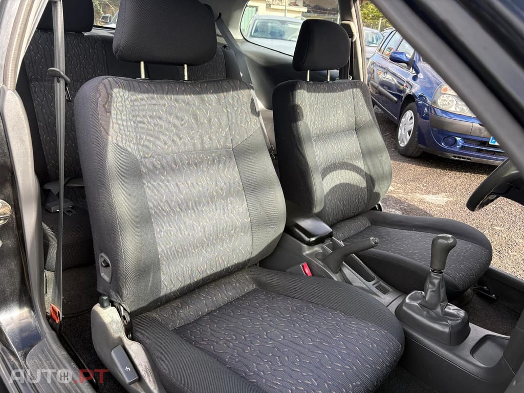 Mitsubishi Colt 1.3 GLX AC+TA