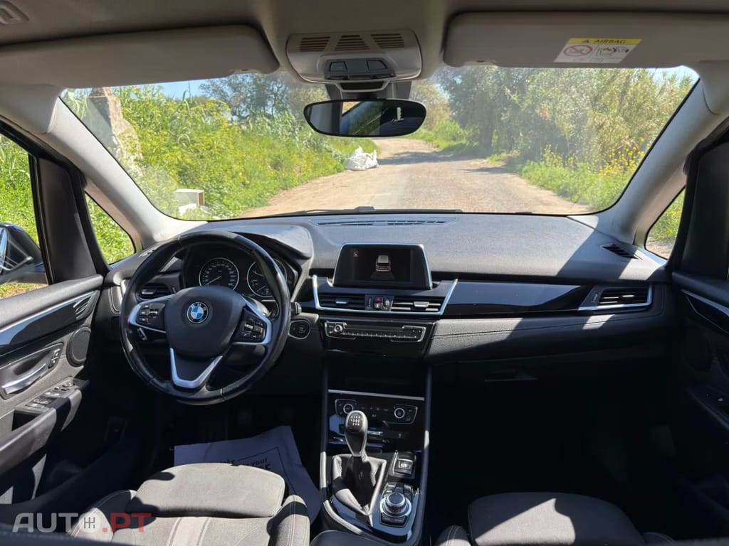 BMW 216 d 7L Advantage